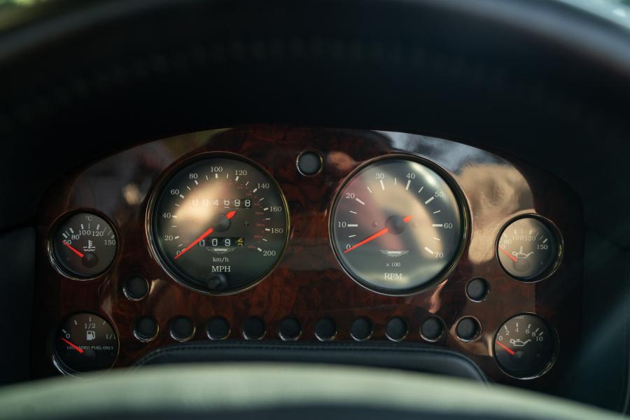 Панель приборов Aston Martin Virage Volante 1993 года  (NA) (фото 7 из 63)